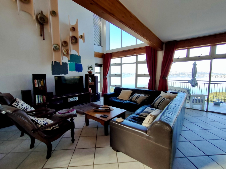 3 Bedroom Property for Sale in Kosmos North West
